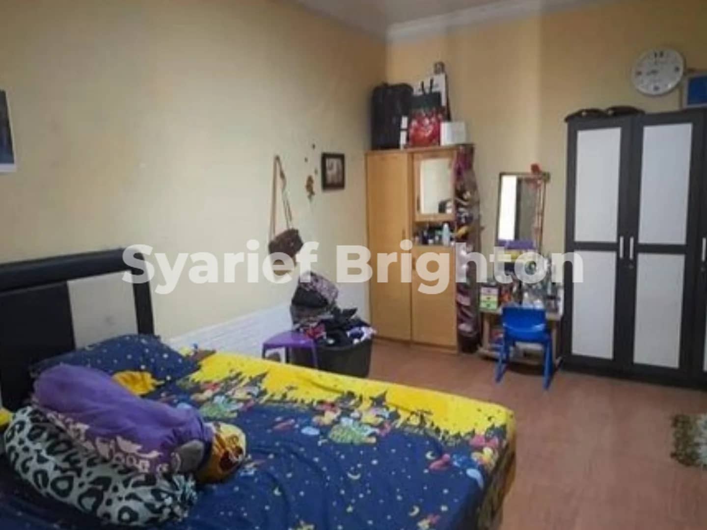 kamar utama rumah 2 lantai di jl. budi cimahi utara dekat setra duta